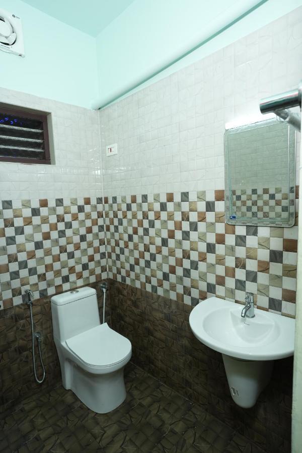 Lakeway Resorts Alappuzha Exterior photo